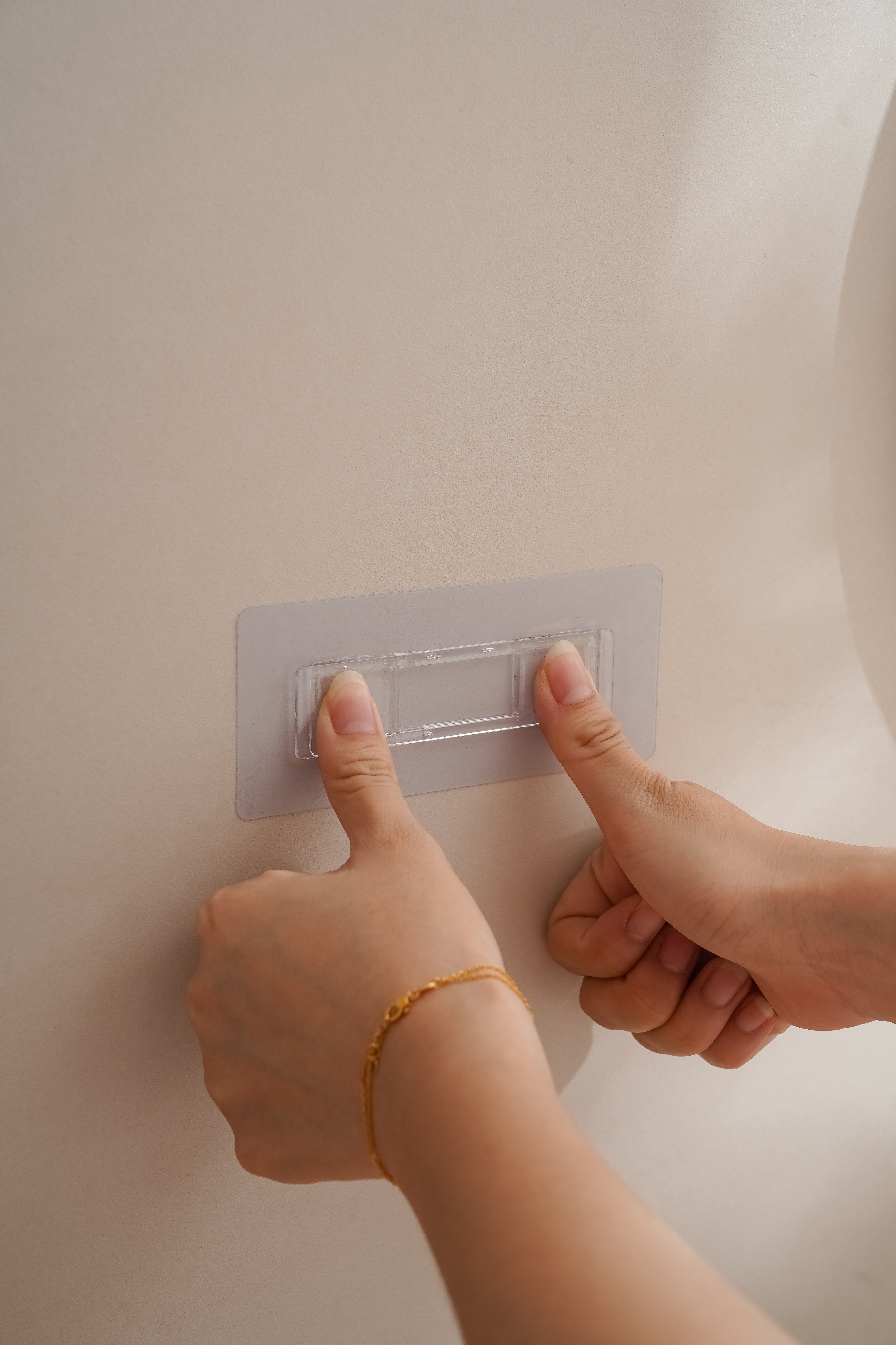 Mioji Mio UV5F Duvar Sticker (1 Adet)