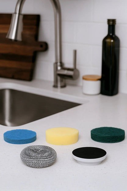 Mio CB160 Temizlik Fırçası Beyaz