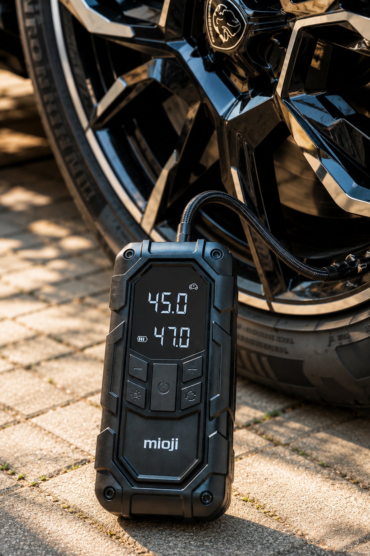 Mioji D8H Plus 2000A 16000mAh Akü Takviye+Hava Pompası+LED Fener+Powerbank