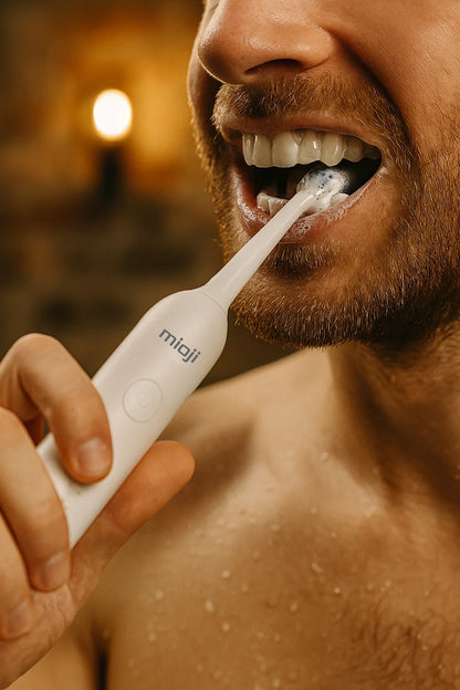 Mioji Oral B1 Diş Fırçası Beyaz